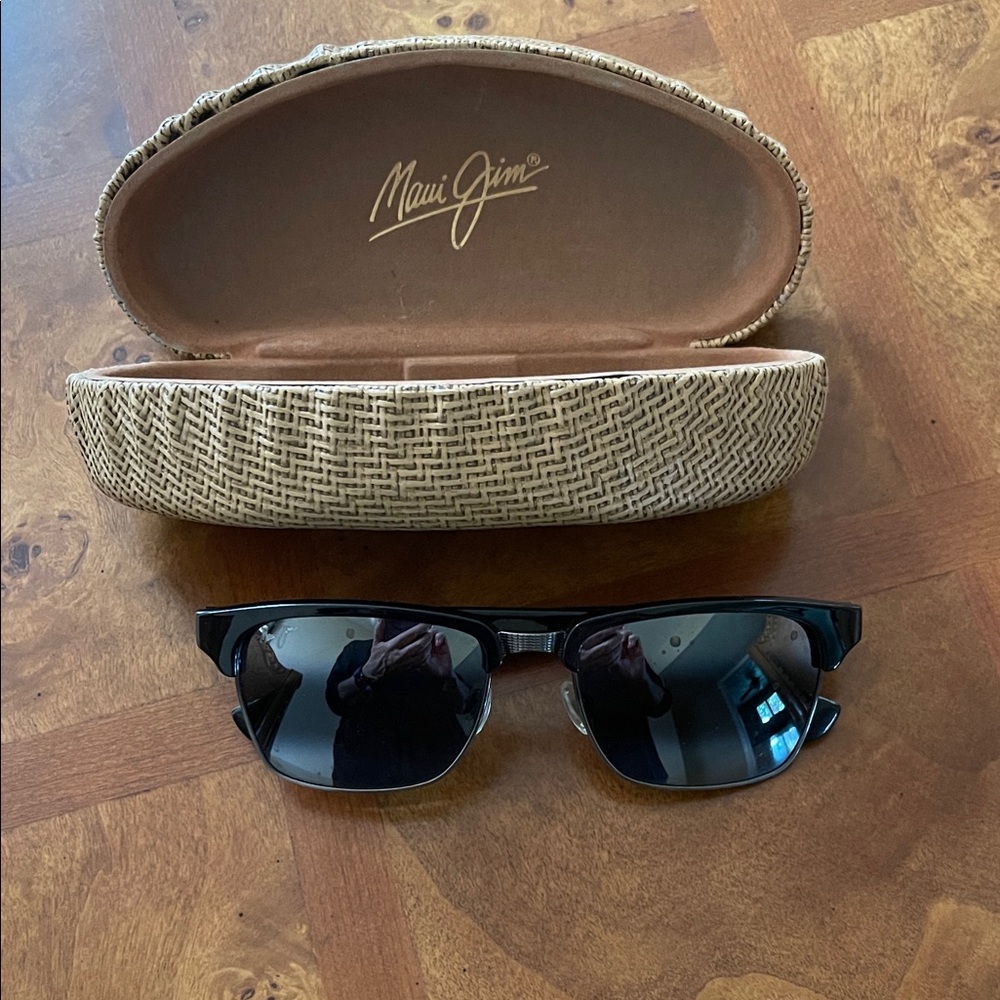Maui Jim Kawika Black Sunglasses with Woven Case